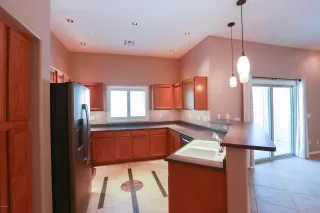 Photo #6: 6099115 Listing 