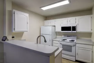 Photo #4: 6099244 Listing 