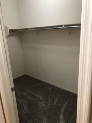 Photo #6: 6099336 Listing