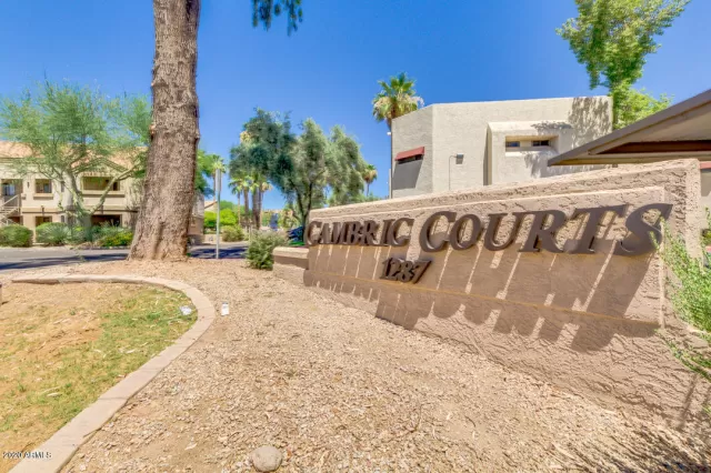 MLS: 6099432 Condo For Sale