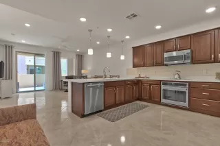 Photo #4: 6099509 Listing