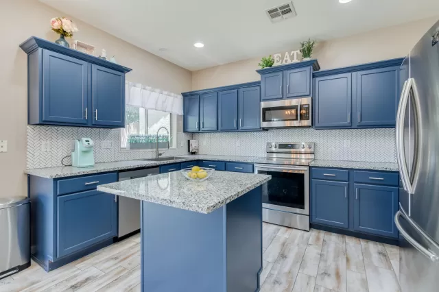 MLS: 6099529 Condo For Sale