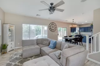 Photo #6: 6099529 Listing