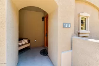 Photo #1: 6099875 Listing 