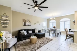 Photo #5: 6099875 Listing 