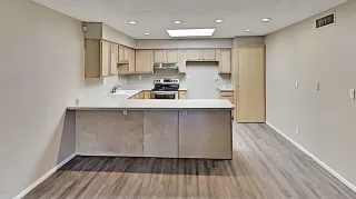 Photo #5: 6100043 Listing 