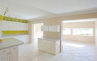 Photo #4: 6100318 Listing