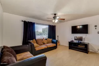 Photo #4: 6100382 Listing