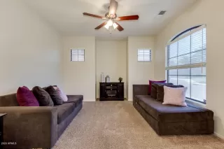 Photo #2: 6100749 Listing