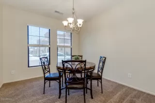 Photo #4: 6100749 Listing