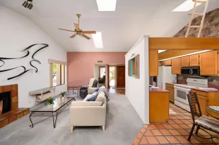 Photo #3: 6100785 Listing