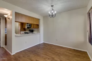 Photo #5: 6100804 Listing