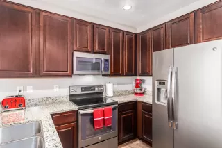 Photo #3: 6100818 Listing