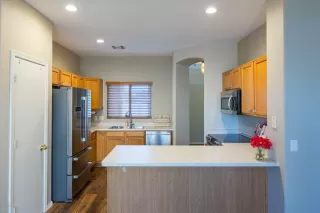 Photo #5: 6100855 Listing