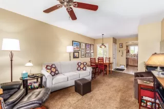 Photo #2: 6100923 Listing