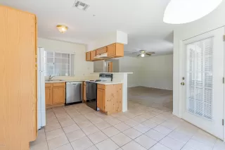 Photo #5: 6100976 Listing