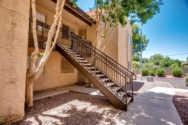 MLS: 6101050 Condo For Sale