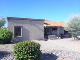 Photo #1: 6101232 Listing 