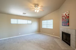 Photo #2: 6101340 Listing 