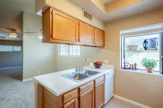 Photo #4: 6101340 Listing 