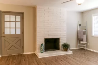 Photo #6: 6101350 Listing