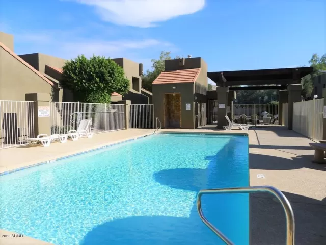 MLS: 6101357 Condo For Sale