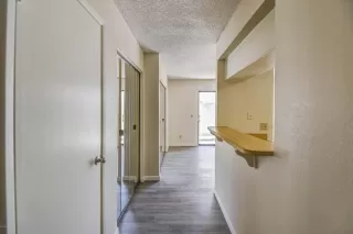 Photo #4: 6101394 Listing 