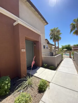 Photo #2: 6101398 Listing 