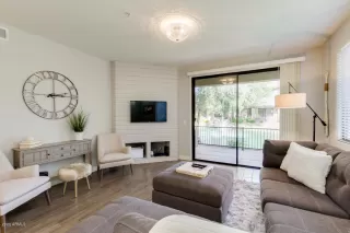 Photo #3: 6101434 Listing