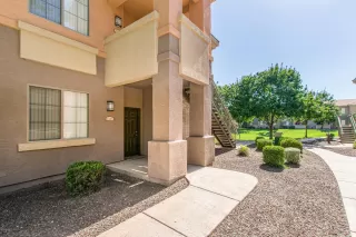 Photo #1: 6101460 Listing