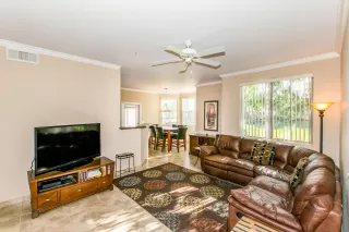 Photo #3: 6101460 Listing