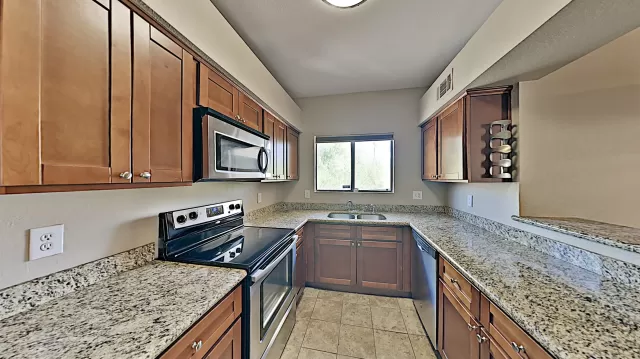 MLS: 6101502 Condo For Sale