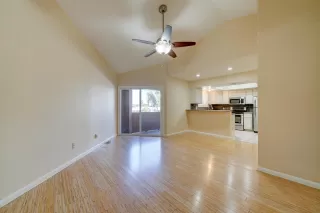 Photo #5: 6101508 Listing 