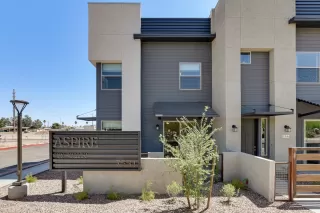 Photo #3: 6101618 Listing