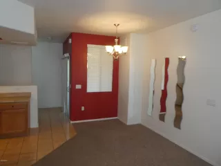 Photo #4: 6101640 Listing