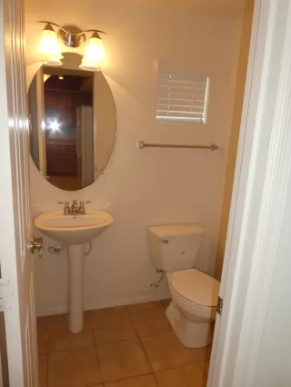 Photo #5: 6101640 Listing