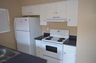 Photo #6: 6101651 Listing