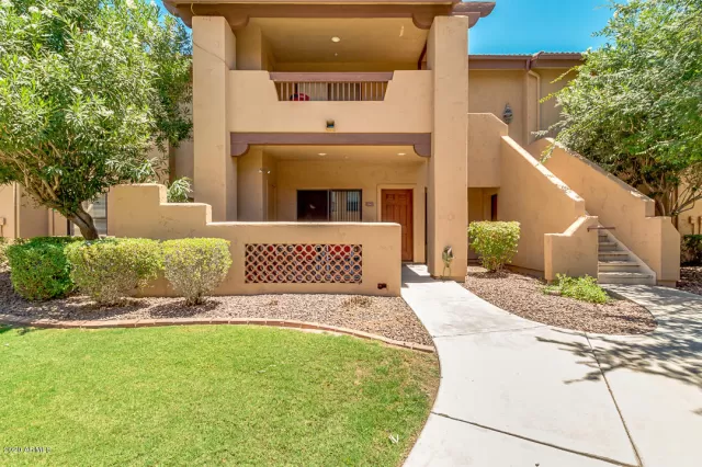 MLS: 6101791 Condo For Sale