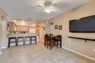 Photo #5: 6101791 Listing