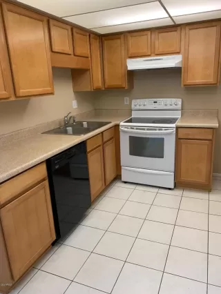 Photo #3: 6101845 Listing