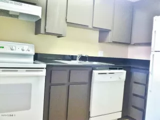 Photo #4: 6102072 Listing