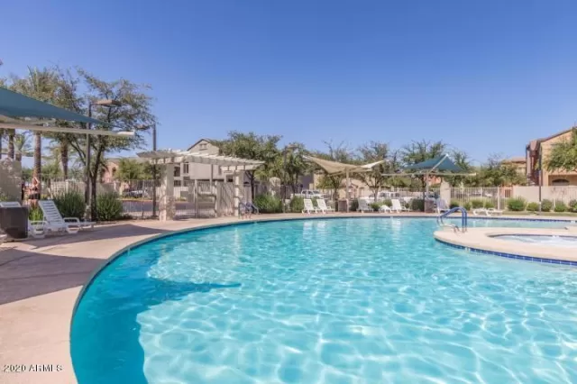 MLS: 6102105 Condo For Sale