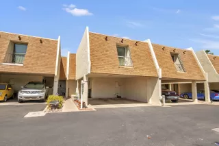 Photo #3: 6102145 Listing