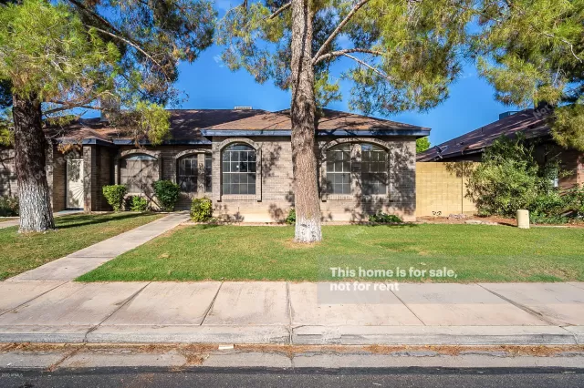 MLS: 6102193 Condo For Sale