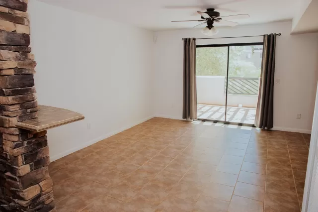 MLS: 6102267 Condo For Sale