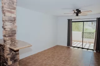 Photo #2: 6102267 Listing