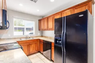 Photo #2: 6102345 Listing 