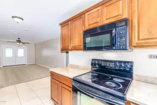 Photo #3: 6102345 Listing 