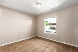 Photo #5: 6102345 Listing 