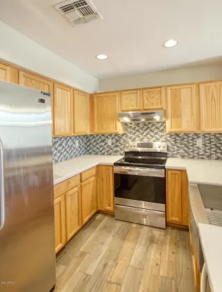 Photo #6: 6102482 Listing